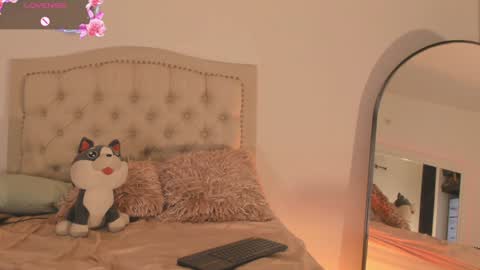 Snapshot of scarlett_grand chatting on January 31, 6:02 am Scarlett Grand online show from January 31, 6:02 am