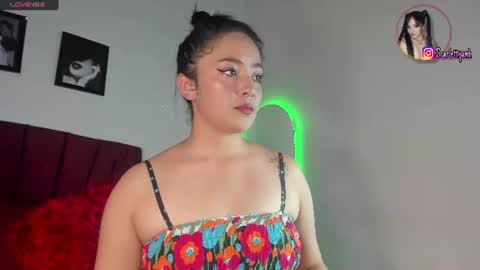 Snapshot of scarlett_jank chatting on July 21, 6:43 pm scarlett_jank online show from July 21, 6:43 pm