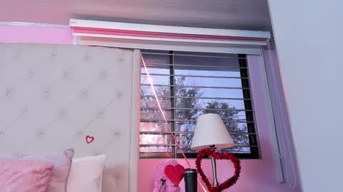 scarlett_leblanc_ online show from February 12, 12:11 pm