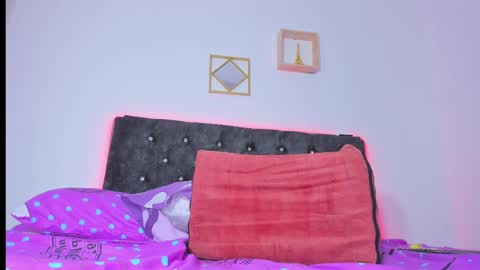 Snapshot of scarlett_monn chatting on October 3, 3:36 am Scarlett online show from October 3, 3:36 am