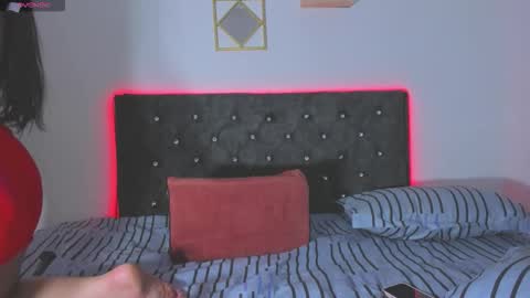 Snapshot of scarlett_monn chatting on October 11, 3:28 am Scarlett online show from October 11, 3:28 am