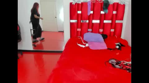 Snapshot of scarlett_red_11 chatting on May 11, 3:40 pm scarlett_red_11 online show from May 11, 3:40 pm