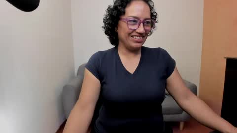 Scarlett sax online show from June 9, 10:10 pm