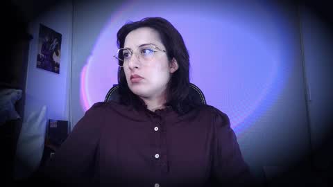 Snapshot of scarlett_sen chatting on May 26, 2:13 pm Mistress Scarlett online show from May 26, 2:13 pm