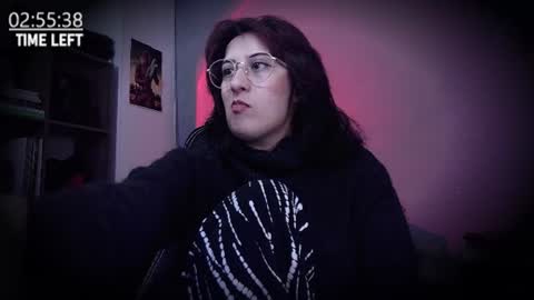 Snapshot of scarlett_sen chatting on June 17, 3:02 pm Mistress Scarlett online show from June 17, 3:02 pm