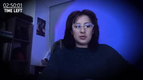 Snapshot of scarlett_sen chatting on June 22, 3:09 pm Mistress Scarlett online show from June 22, 3:09 pm