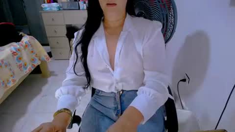 scarlet online show from July 6, 7:16 pm