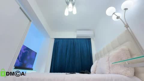 ScarlettAndTom online show from February 11, 12:59 am