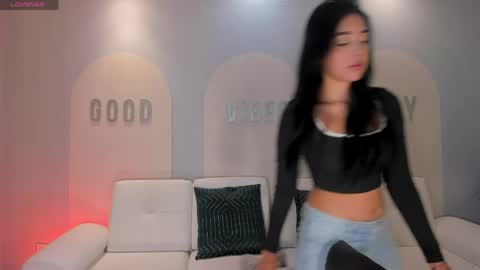 Snapshot of scarlettblaze1 chatting on May 6, 11:59 am Sacrlett Blaze online show from May 6, 11:59 am