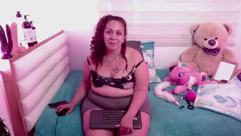 scarlettbooty online show from May 16, 3:22 pm