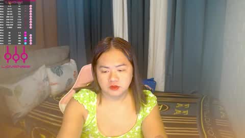 Snapshot of scarlette_adisson_69 chatting on September 14, 8:19 pm scarlette online show from September 14, 8:19 pm