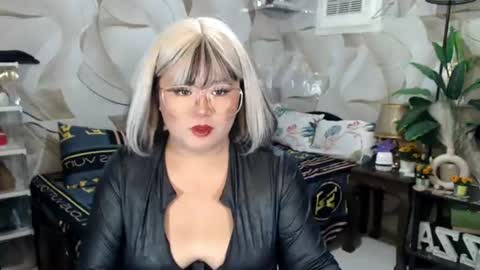 scarlette online show from August 2, 2:59 pm