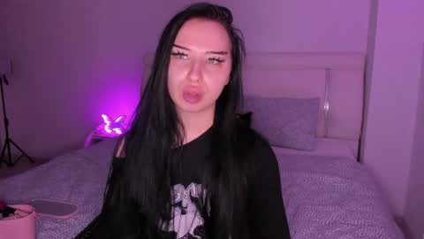 scarlettjakobs online show from May 20, 2:51 am