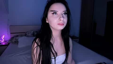 scarlettjakobs online show from June 23, 3:59 am