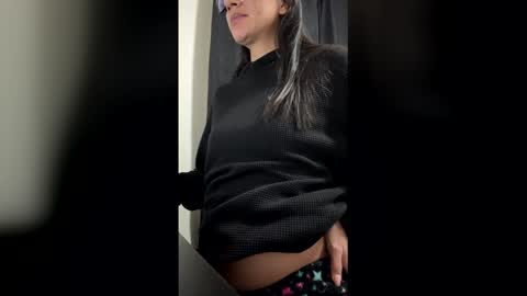 scarlettjennerr online show from March 14, 6:30 am