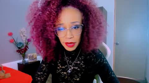 Snapshot of scarlettmalbec chatting on March 19, 9:08 pm Scarlett online show from March 19, 9:08 pm
