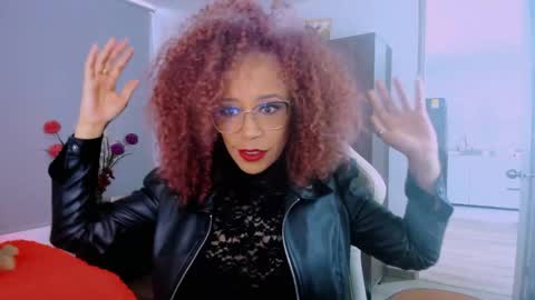 Snapshot of scarlettmalbec chatting on April 27, 9:02 pm Scarlett online show from April 27, 9:02 pm