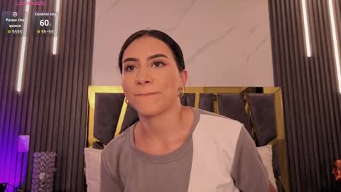 Snapshot of scarlettorres chatting on May 1, 6:23 pm scarlettorres online show from May 1, 6:23 pm