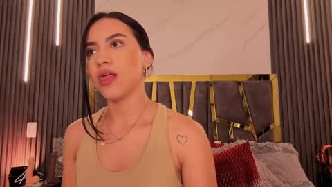 Snapshot of scarlettorres chatting on May 19, 1:56 am scarlettorres online show from May 19, 1:56 am