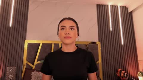 Snapshot of scarlettorres chatting on May 21, 6:37 pm scarlettorres online show from May 21, 6:37 pm