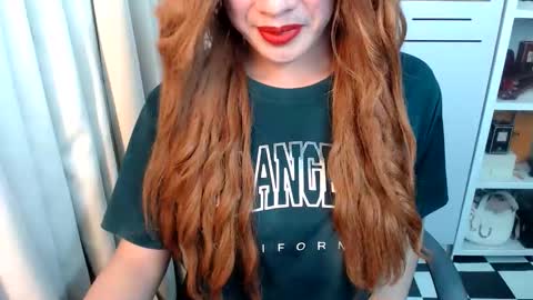 Queen Scarlet online show from March 14, 1:16 pm