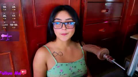 scarllet online show from October 20, 12:05 pm