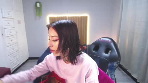 Scarllett online show from December 5, 6:11 am