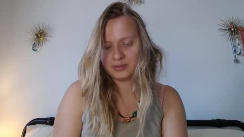 Snapshot of scartit chatting on May 21, 6:59 pm ScarTit Bernhard online show from May 21, 6:59 pm