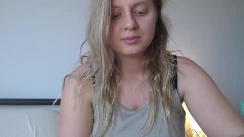 Snapshot of scartit chatting on May 28, 10:29 pm ScarTit Bernhard online show from May 28, 10:29 pm