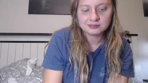 Snapshot of scartit chatting on June 14, 10:56 pm ScarTit Bernhard online show from June 14, 10:56 pm