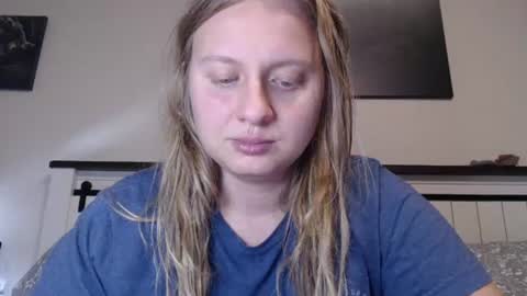 Snapshot of scartit chatting on July 8, 1:21 am ScarTit Bernhard online show from July 8, 1:21 am