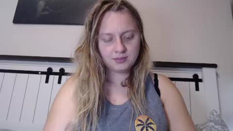 Snapshot of scartit chatting on July 11, 11:17 pm ScarTit Bernhard online show from July 11, 11:17 pm