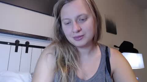 Snapshot of scartit chatting on July 14, 11:32 pm ScarTit Bernhard online show from July 14, 11:32 pm