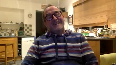 Snapshot of scbiggersballs chatting on October 21, 7:03 pm scbiggersballs online show from October 21, 7:03 pm