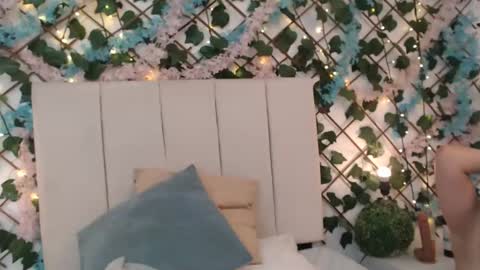 Snapshot of sccarlettjonnes chatting on November 16, 11:43 pm SCARLET online show from November 16, 11:43 pm