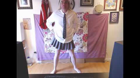 sch00lgirlass online show from November 14, 7:12 pm