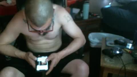 schemin10248 online show from May 3, 9:43 pm