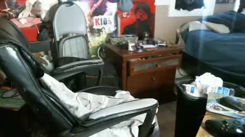 schemin10248 online show from May 10, 6:24 pm