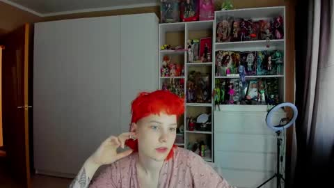 Snapshot of school_love chatting on May 29, 7:50 am Rina online show from May 29, 7:50 am