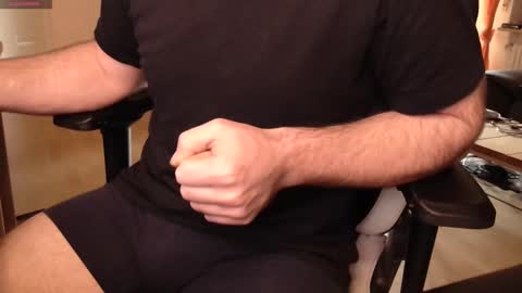 Tom online show from December 20, 10:38 am