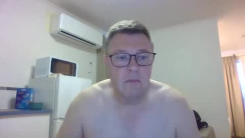 Scoobs online show from February 16, 8:43 am