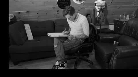 Snapshot of scopolominestrings chatting on December 19, 11:06 am siphonophordustbunny online show from December 19, 11:06 am