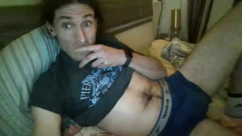 Snapshot of scorkjui chatting on December 30, 4:19 pm bossstjan online show from December 30, 4:19 pm