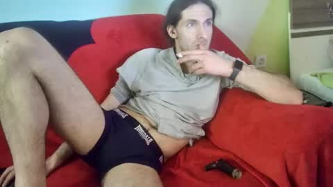 Snapshot of scorkjui chatting on January 17, 8:02 am bossstjan online show from January 17, 8:02 am