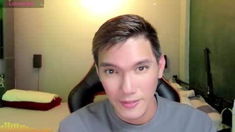 Snapshot of scorphoenix chatting on September 22, 6:43 pm Not Angelo online show from September 22, 6:43 pm