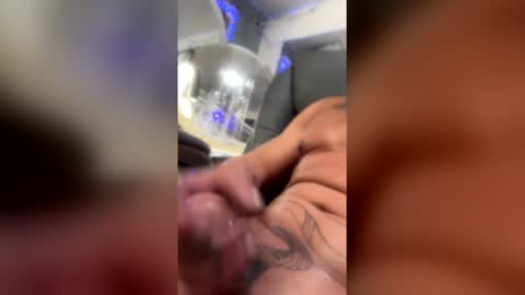 Snapshot of scorpiofreakykc chatting on March 19, 8:18 am scorpiofreakykc online show from March 19, 8:18 am