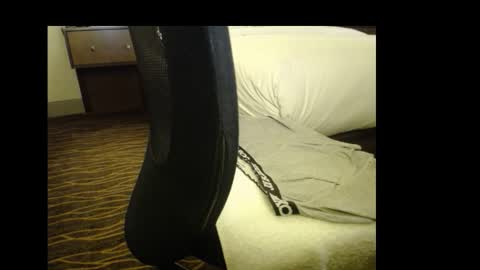 Snapshot of scotchmints chatting on January 17, 5:12 am . online show from January 17, 5:12 am