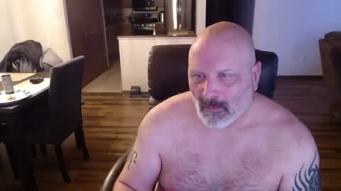 scott35inmentor online show from February 14, 6:21 am