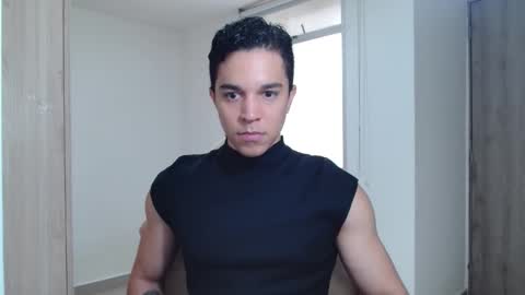 Snapshot of scott_brasher1 chatting on January 7, 4:59 pm Twitter Scott brasher1 Instagram Camiloestuardo2 online show from January 7, 4:59 pm