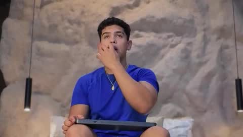 Andrew Flintt online show from February 22, 1:51 am